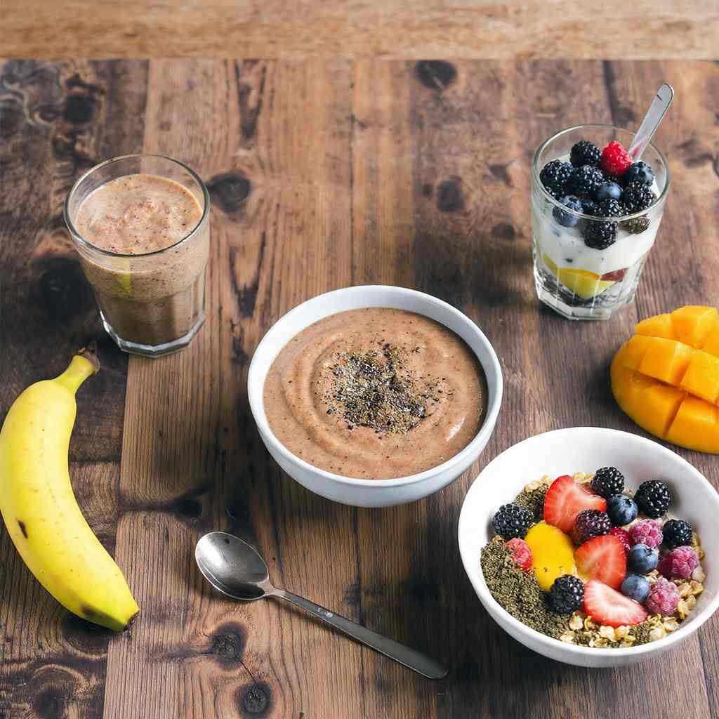 Chia seed breakfast smoothie for weight loss